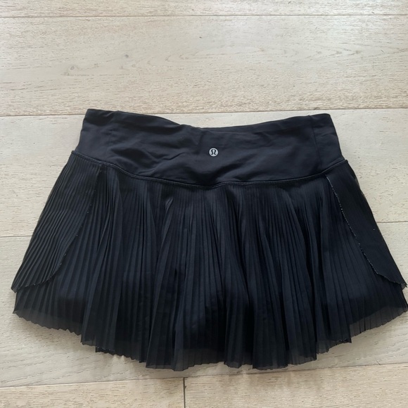 Lululemon Just Pleat It Skirt Skort in Black RARE tennis golf 🎾🏌🏼♀️ - Picture 7 of 9